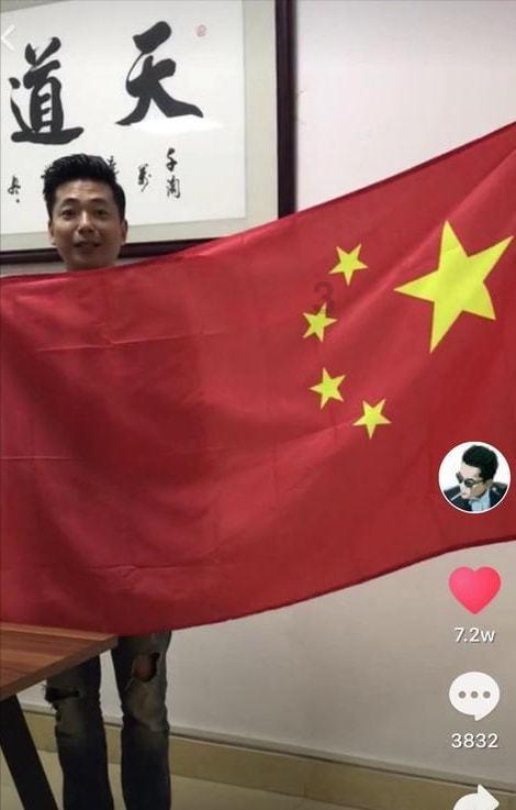 毕业五年内，升职加薪重要吗?游戏画面